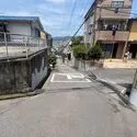 箕面市牧落５丁目 前面道路（北東側）