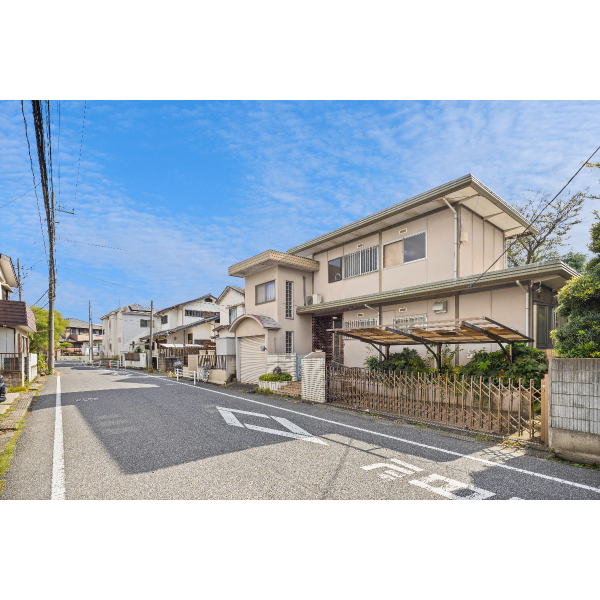 柏市伊勢原1丁目 北側約8.0m公道