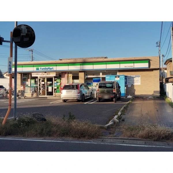 柏市伊勢原１丁目 ファミリーマート 流山こうのす台店（コンビニ）まで約700m（徒歩9分）