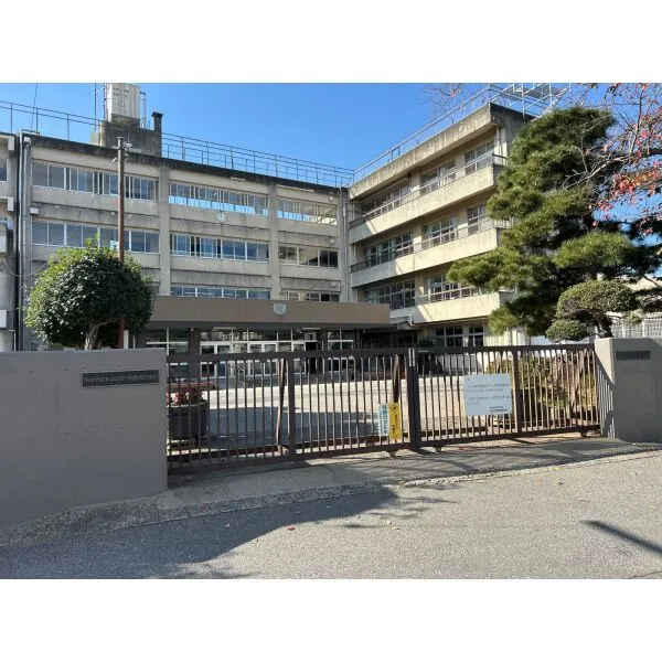 柏市伊勢原１丁目 柏市立西原中学校（中学校）まで約2100m（徒歩27分）