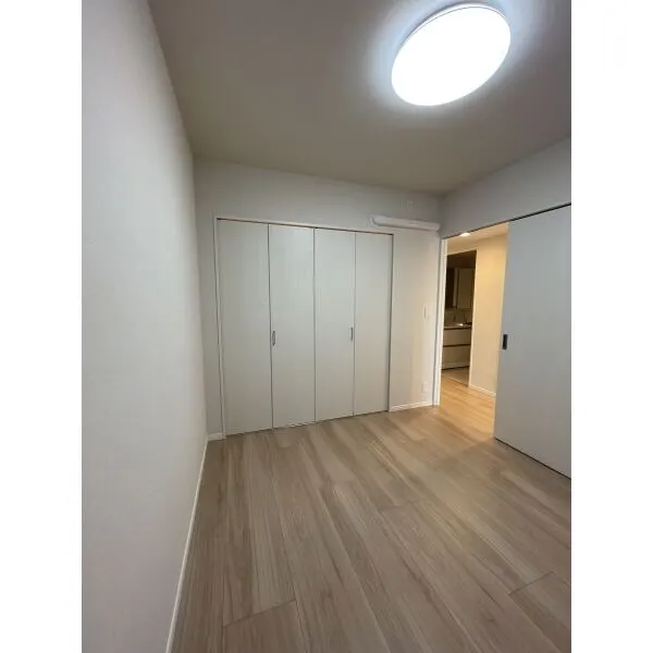 サングランデ桜橋 洋室　約4.9畳