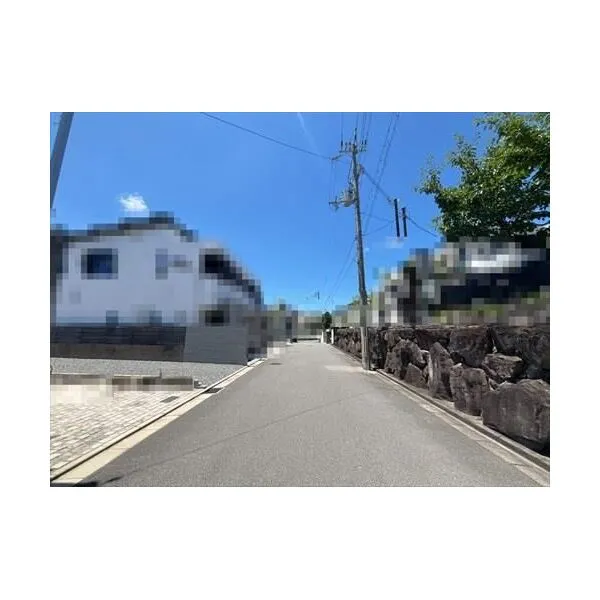 高槻市美しが丘１丁目 前面道路