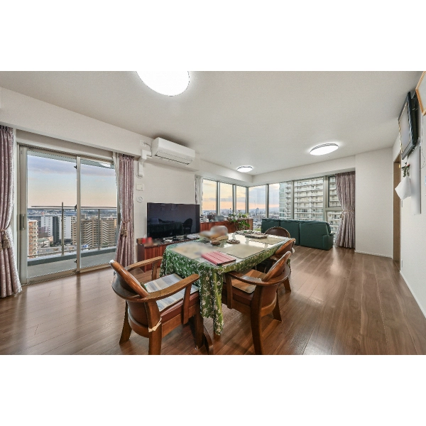 リーフィアタワー海老名アクロスコート リビングダイニング約18.8畳