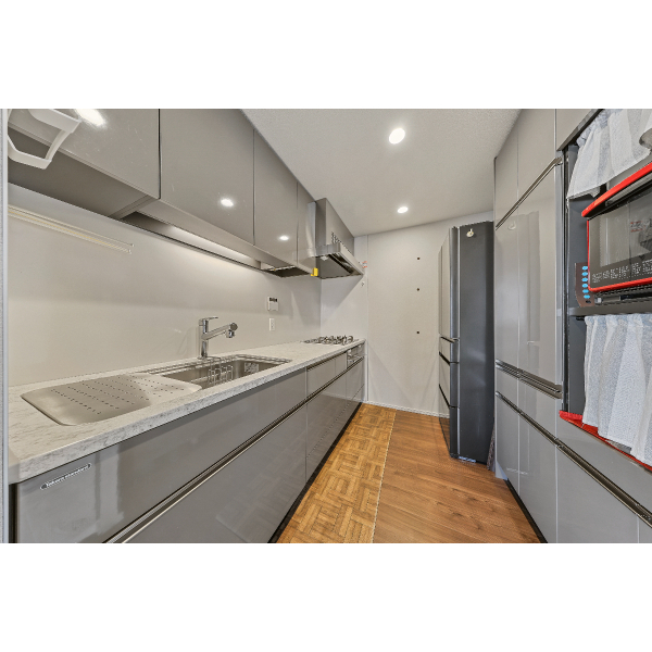 リーフィアタワー海老名アクロスコート キッチン約3.3畳