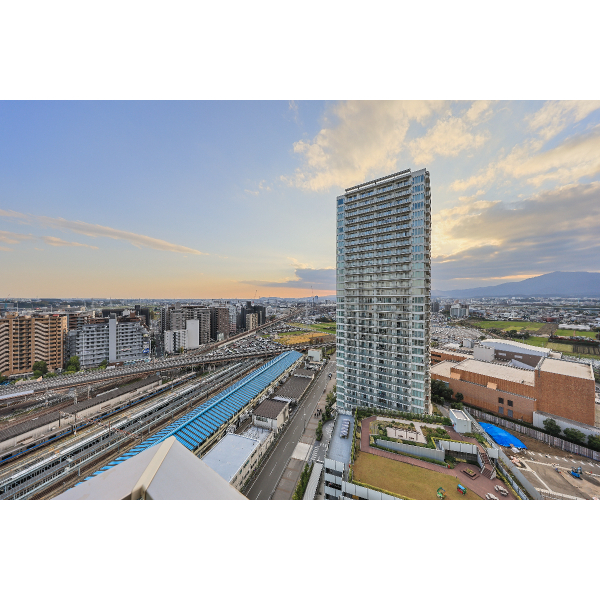 リーフィアタワー海老名アクロスコート 北西側バルコニーからの眺望