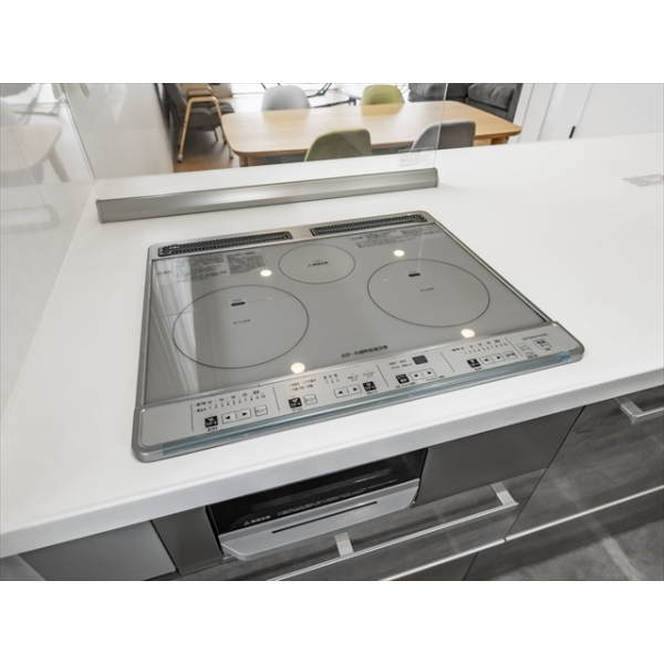 名古屋市千種区徳川山町３丁目 キッチン