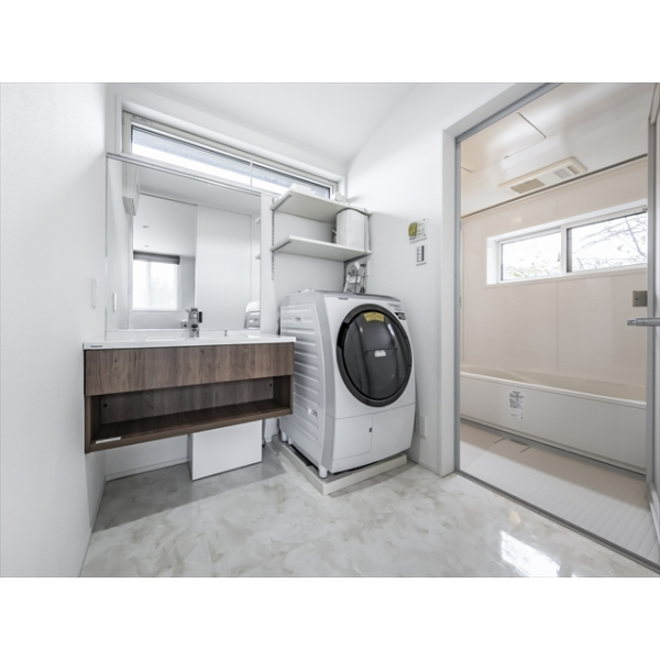 名古屋市千種区徳川山町３丁目 2階洗面、家具、調度品は価格に含まれません