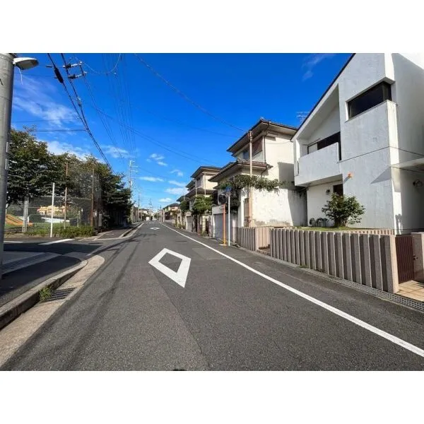 箕面市桜井１丁目 前面道路