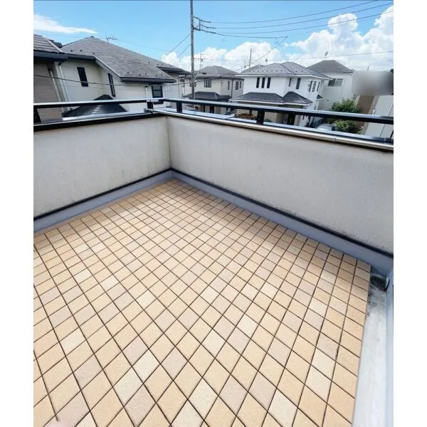 流山市江戸川台西3丁目 ルーフバルコニー