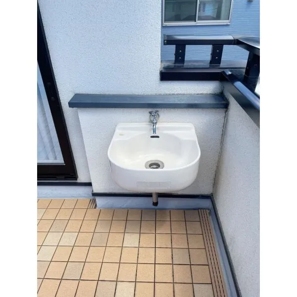 流山市江戸川台西3丁目 ルーフバルコニーのスロップシンク