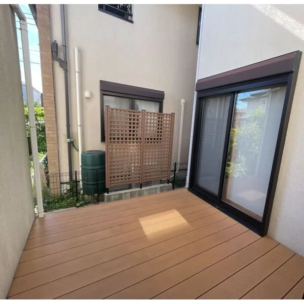 流山市江戸川台西3丁目 ウッドデッキ