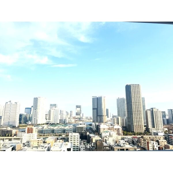 ＭＩＤ　ＴＯＷＥＲ　ＧＲＡＮＤ バルコニーからの昼の眺望