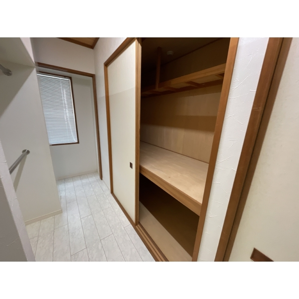 逗子マリーナ厚生用建物８号棟 WIC