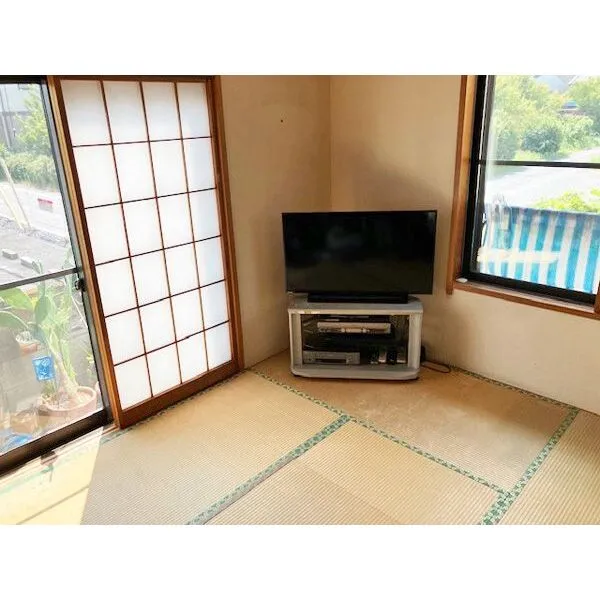 新座市東北２丁目 衝撃吸収性・防音性・クッション性に優れた6畳のお部屋
