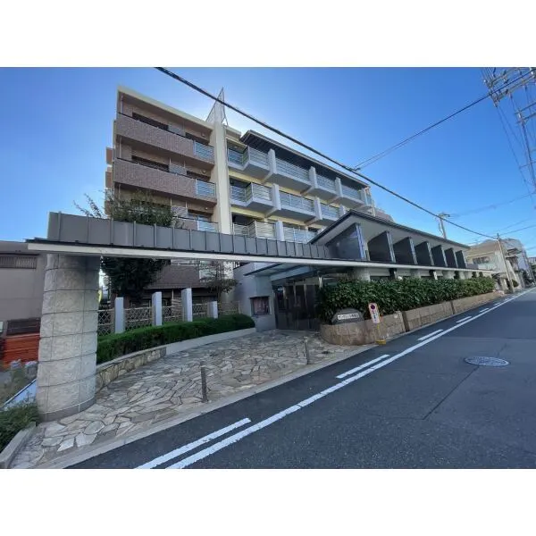 サングリーン帝塚山 外観