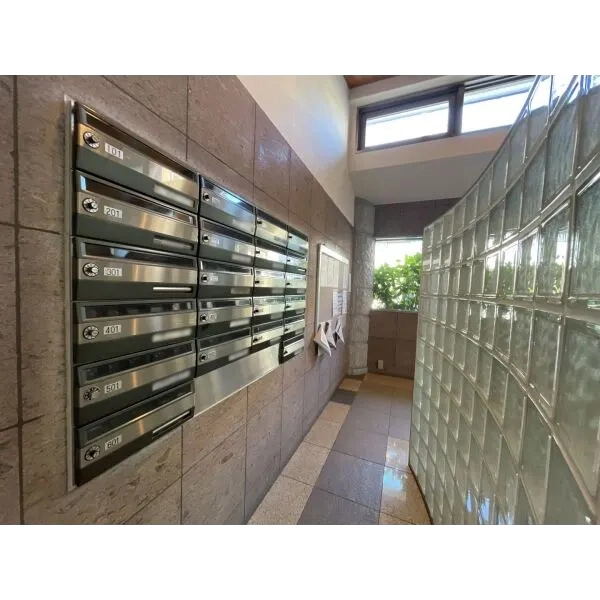 サングリーン帝塚山 メールボックス