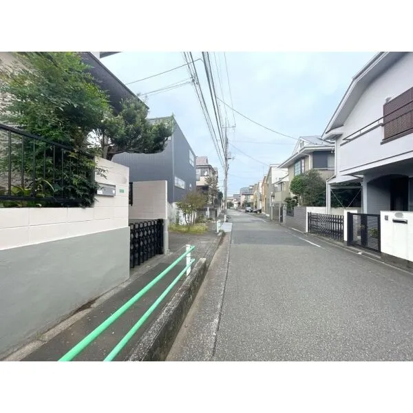 調布市深大寺東町8丁目 前面道路
