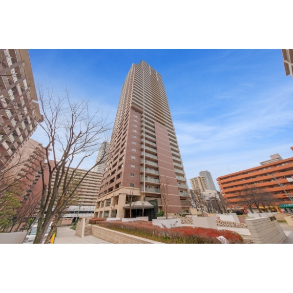 上本町ヒルズマーク 外観