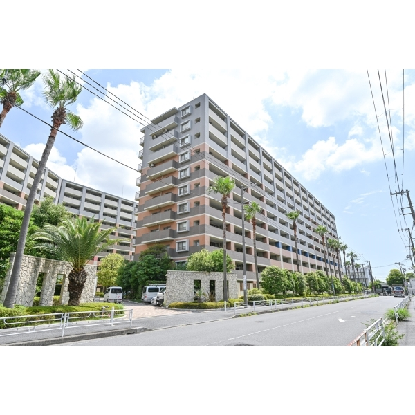 ライオンズマンションセントワーフ横濱 外観