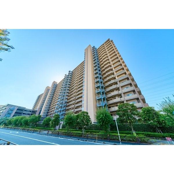 カワサキアイランドスイート 外観