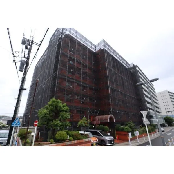 ライオンズマンション平沼第三 現在大規模修繕工事中（2026年7月末完了予定）
