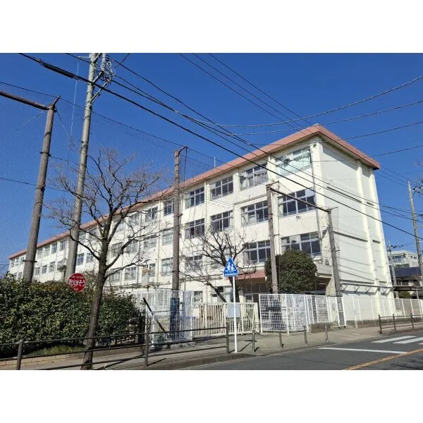 ヴェレーナ国立大学通り 国立市立国立第三小学校(小学校)まで約650m(徒歩9分)