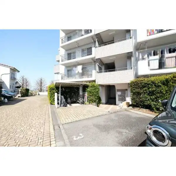 ホームタウン鶴牧６第１号棟 その他画像