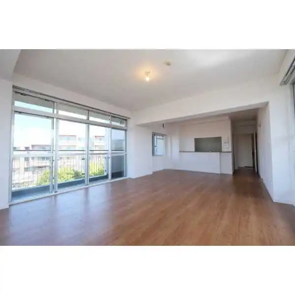 ホームタウン鶴牧６第１号棟 その他画像