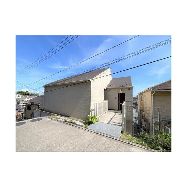 横浜市金沢区富岡西3丁目 外観