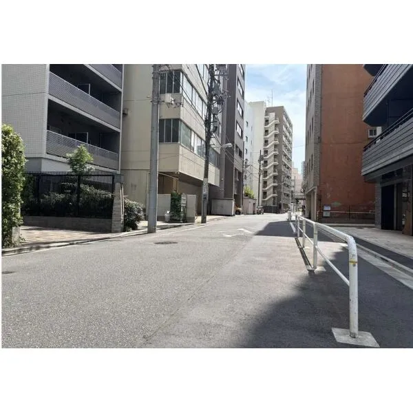 ジェノヴィア浅草橋グリーンヴェール 前面道路(撮影年月:2026年08月)