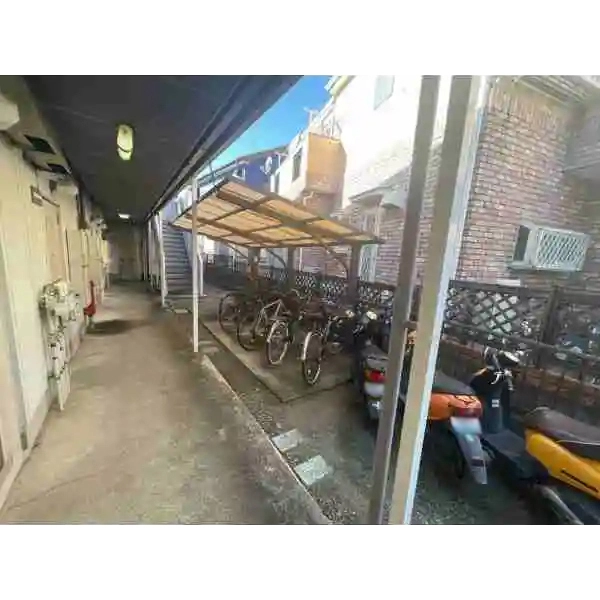 シャトー大船 駐輪場