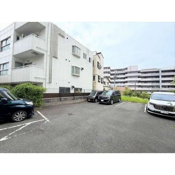 レグノ・ドウェル亀戸 平置駐車場/空き状況は担当へご確認ください