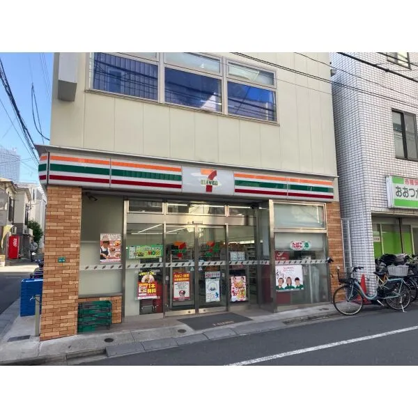 アベニール大塚 セブン-イレブン 豊島北大塚3丁目店(コンビニ)まで約140m(徒歩2分)