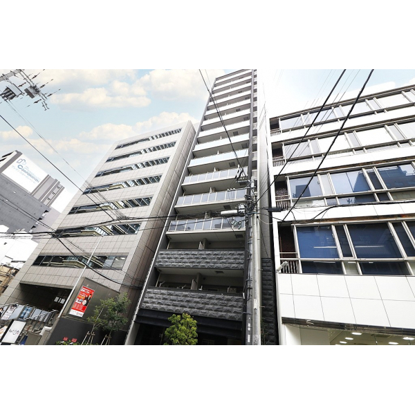 プレサンスロジェ堺筋本町 外観