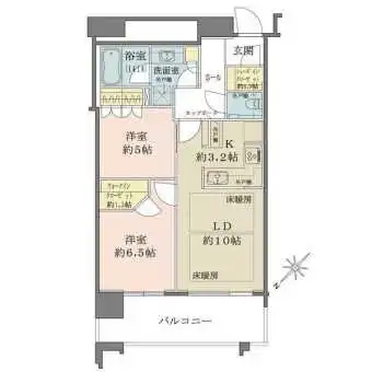 ウォークインクローゼット、シューズインクローゼット、カップボードのある収納豊富な2LDK