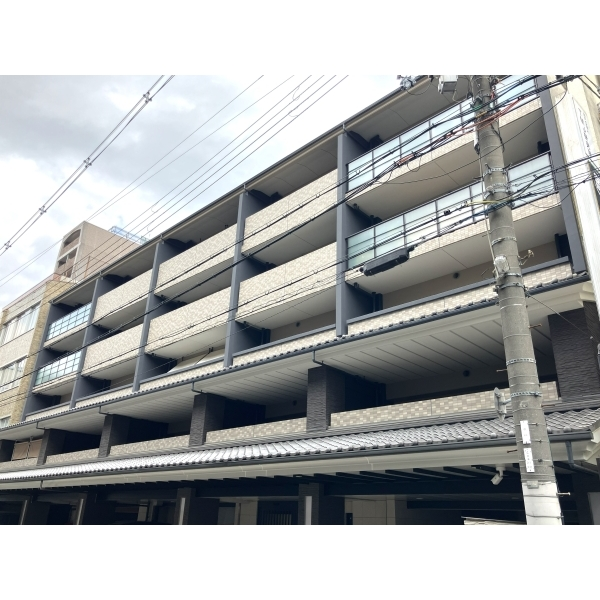 四条烏丸クロスマーク 外観