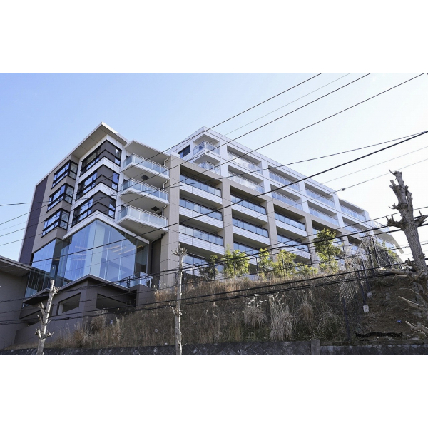プレミスト上麻生 外観