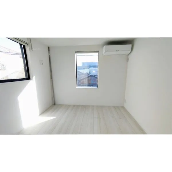 横浜市鶴見区小野町 【洋室】全居室二面採光の明るい2LDK+Sタイプ