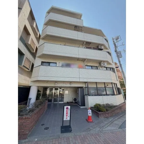 コスモ東長崎 建物外観