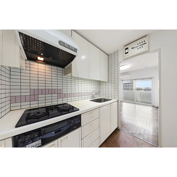 グリーンパーク新綾瀬 キッチン約2.6畳※家具・調度品は価格に含まれません