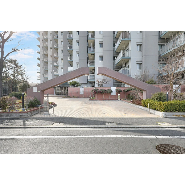 グリーンパーク新綾瀬 アプローチ