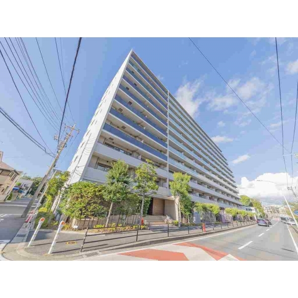 ラクラスガーデン 外観