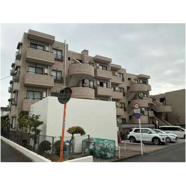 ユアサハイム鵠沼神明 外観