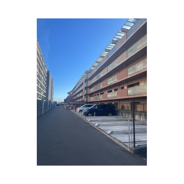 モンセーヌ高槻セレシア 駐車スペース