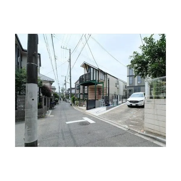東京都世田谷区砧6丁目 前面道路(撮影 2026.07)