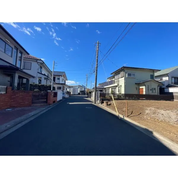 横浜市旭区中沢３丁目 前面道路