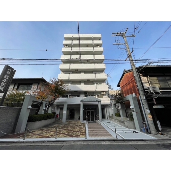 グラン・ドムール四条烏丸西 外観