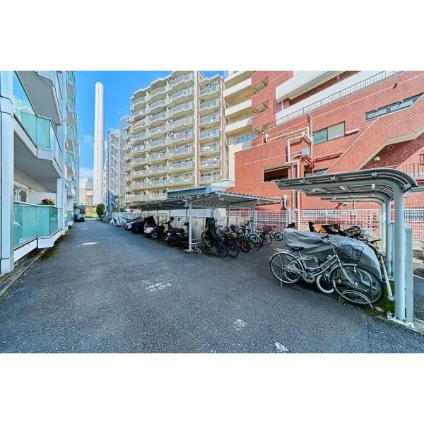 恵比寿スカイハイツ 整理整頓ができていて居住者の方々が共用部を大切にお使いです