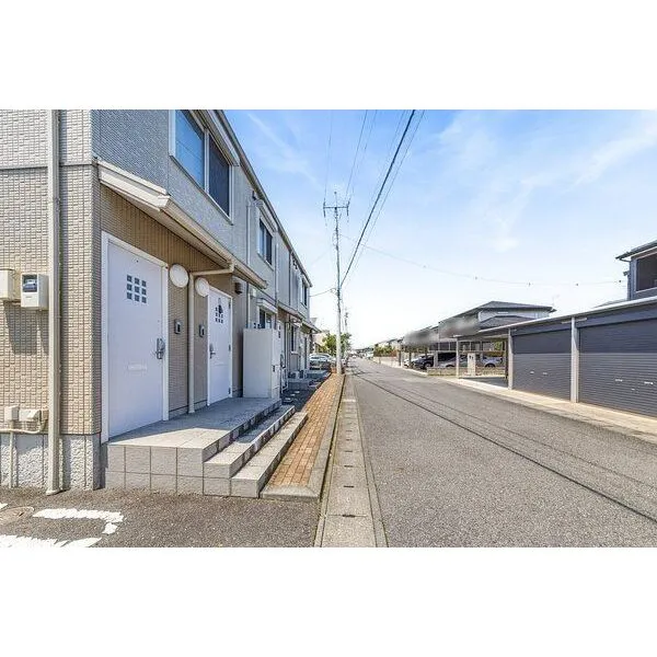 宇都宮市ゆいの杜6丁目 北東側約6.0m公道