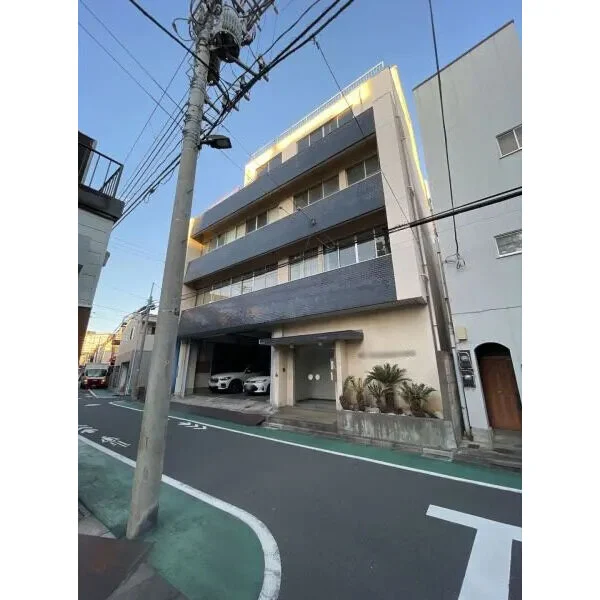 墨田区立花６丁目 外観　西側約6.0m公道、北東側約4.0m私道角地